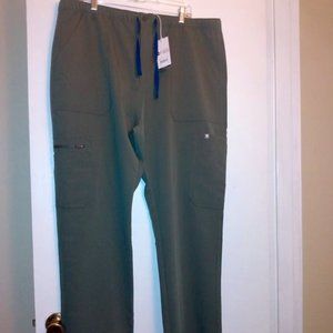 NWT FIGS XXL regular length moss cairo cargo